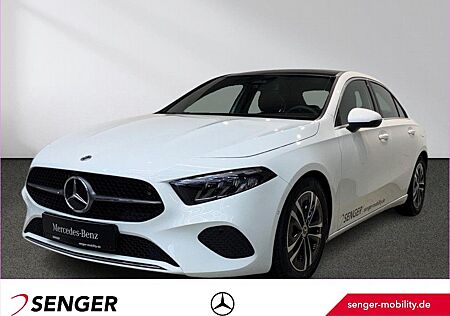 Mercedes-Benz A 200 Limousine Progressive Pano Standheiz. AHK