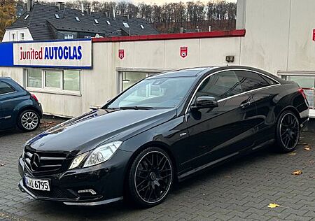 Mercedes-Benz E 250 Coupé BlueEFFICIENCY AVANTGARDE ...
