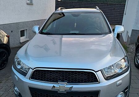 Chevrolet Captiva 2.2 LTZ 4WD 7-Sitzer LTZ