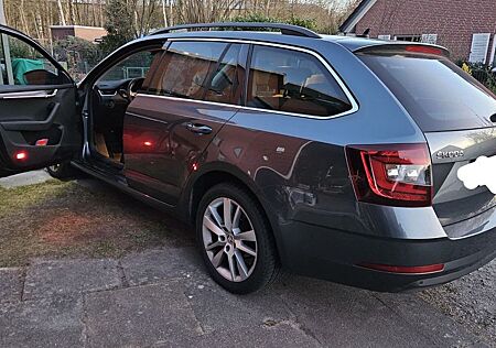 Skoda Octavia 1.5 TSI ACT DSG Style Combi Style