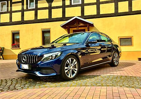 Mercedes-Benz C 400 4MATIC Luft/Ambient/Alcantara
