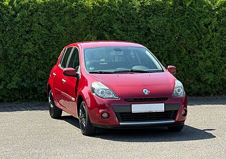 Renault Clio III Dynamique/TEMP/MFL/PDC/SHZ/5-TRG/