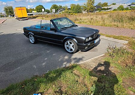 BMW 325i E30 Cabrio