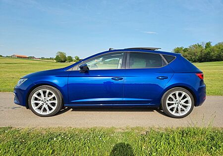 Seat Leon FR 1.4 TSI ACT | CarPlay, Pano, LED, SHZ