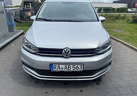 VW Touran Volkswagen 1.6 TDI SCR DSG Comfortline Comfortline