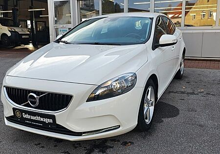 Volvo V40 Kinetic
