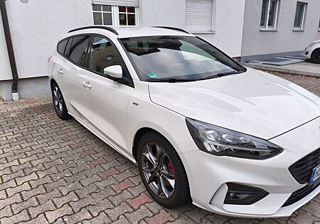Ford Focus 1,5 EcoBoost 110kW ST-Line Turnier Aut...