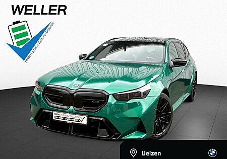 BMW M5 Tou DA-Prof,HUD,360°,B&W,Sitzbel,Pano,AHK,21
