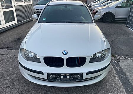 BMW 116i 116 1 Limousine Scekcheft gep