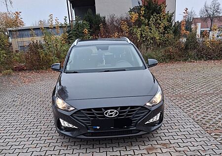 Hyundai i30 1.5 Pure Pure