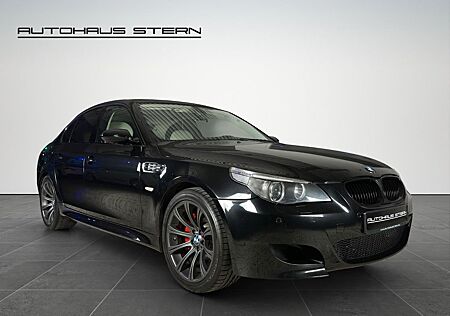 BMW M5 *V10*Head Up*Alcantara*SMG*Top Gepflegt*
