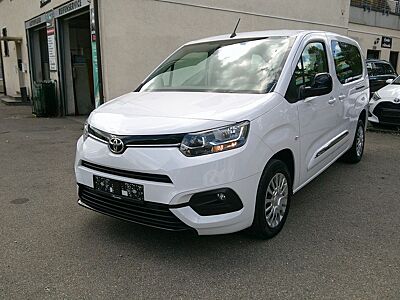 Toyota Proace City L2 Shuttle 7 SitzerNavi 15J Garantie