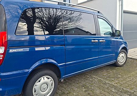 Mercedes-Benz Viano 2.0 CDI 4MATIC FUN kompakt FUN