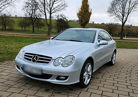 Mercedes-Benz CLK 200 KOMPRESSOR AVANTGARDE Avantgarde