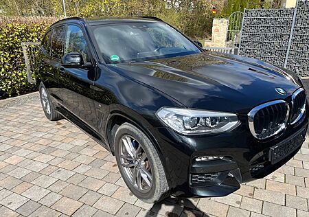 BMW X3 30d M Paket LivePR HUD Hifi Pano STHZ AHK 19