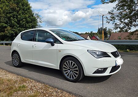 Seat Ibiza 1.2 TSI 66kW CONNECT SHZ/Bi-Xen.