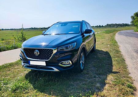 MG EHS 1.5 T Luxury Auto Luxury