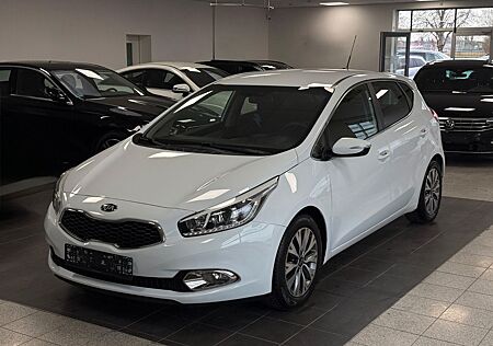 Kia Ceed 1.6 CRDi 90 ISG Spirit/Kamera/Tempomat/TÜV