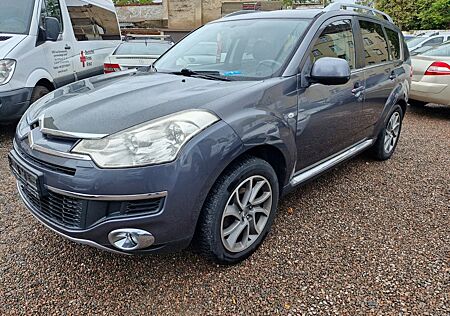 Citroën C-Crosser Exclusive , 7 Sitze !!