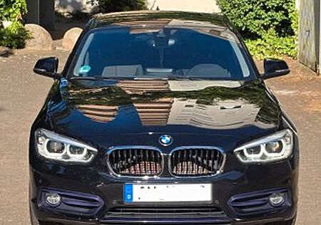 BMW 116i Sport Line Sport Line