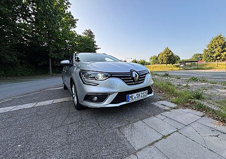 Renault Megane ENERGY TCe 130 EDC Intens Grandtour I...