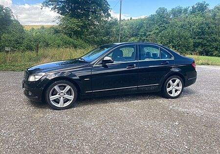 Mercedes-Benz C 320 CDI 7Gang Automatik ELEGANCE TÜV 05/2027