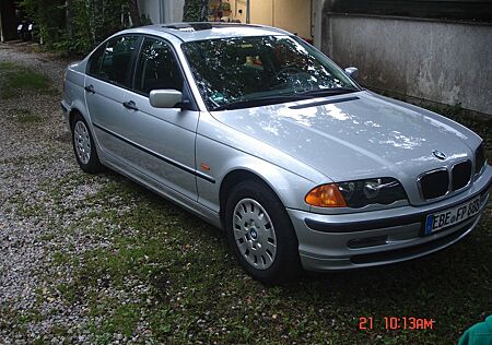 BMW 318i