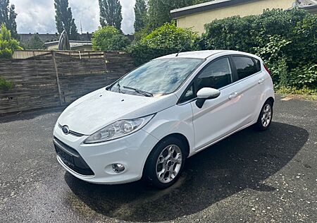 Ford Fiesta 1,4 Titanium Titanium