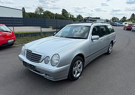 Mercedes-Benz E 200 KOMPRESSOR T CLASSIC,Automatik,Tüv Neu