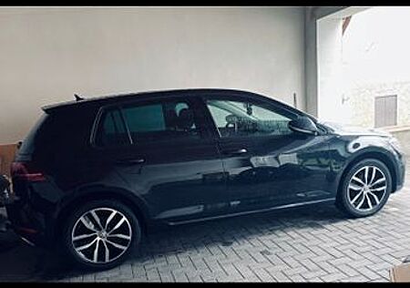 VW Golf Volkswagen 1.4 TSI 92kW Highline Highline