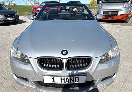 BMW 320 Baureihe 3 Cabrio/M-Paket/1.Hand/Navi/Xenon