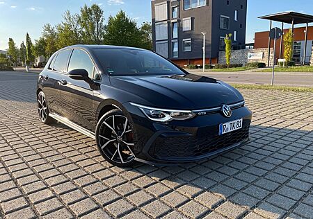 VW Golf Volkswagen 2.0 TDI SCR DSG GTD