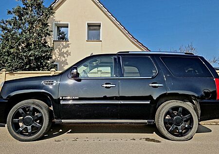 Cadillac Escalade 6.2 V8 LPG All Black