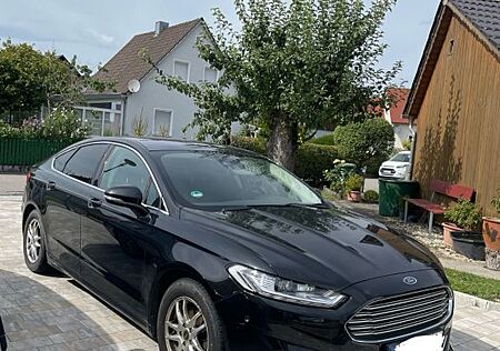 Ford Mondeo 2,0 TDCi 110kW Titanium PowerShift Ti...