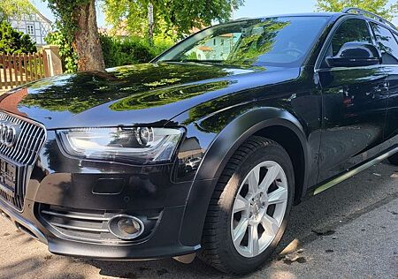 Audi A4 Allroad 2.0 TDI S tronic quattro Xenon Navi