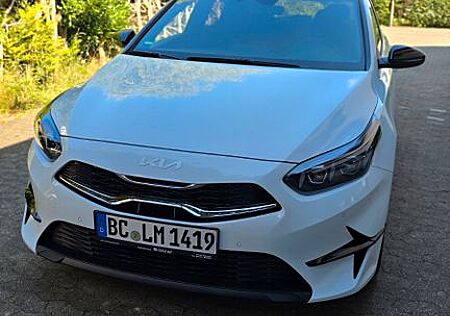 Kia Cee'd / Ceed 1.5 T-GDI Nightline Edition Nig...