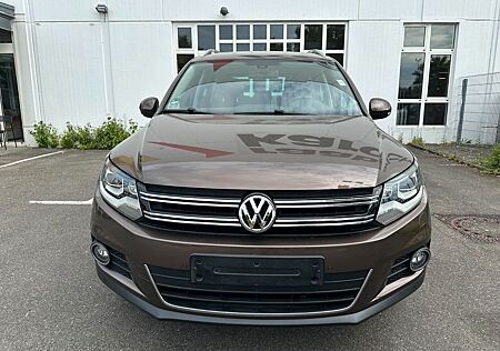 VW Tiguan Volkswagen 2,0 TDI 4Motion Sport & Style Cup*1 HAND*