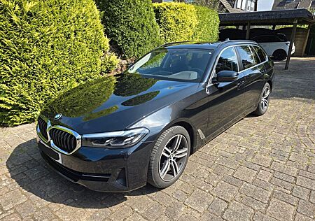 BMW 520d Touring A -