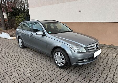 Mercedes-Benz C 220 T CDI Blueefficiency TÜV 07.2027 Navi