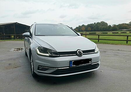 VW Golf Volkswagen 1.5 TSI ACT DSG Highline Automatik