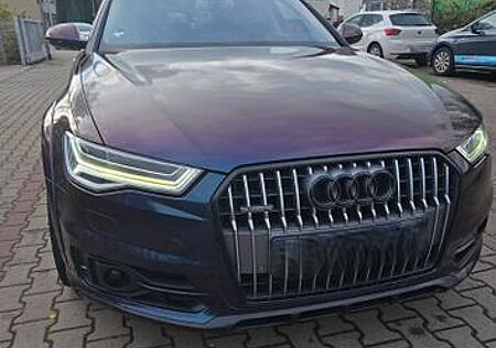 Audi A6 Allroad 3.0 TDI quattro TOP Ausstattung