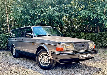 Volvo 240 2.3i GLE - Perfekt Restauriert, Klima, Leder