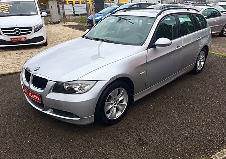 BMW 320i touring *AUTOMATIK*PANO*ALU*KLIMA*