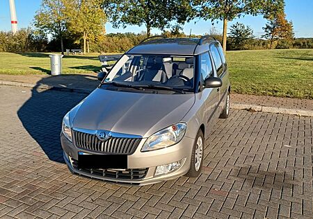 Skoda Roomster gebraucht kaufen Skoda Roomster 1.6l TDI Active Plus Edition 2013