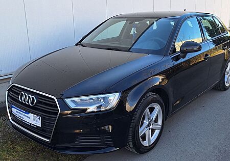 Audi A3 Sportback 35 XENON ALCANTARA DSG