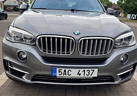 BMW X5 xDrive40d -
