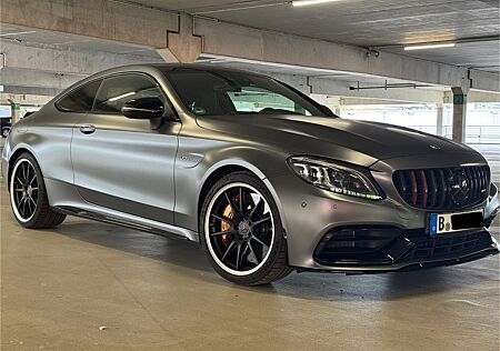 Mercedes-Benz C 63 AMG Mercedes-AMG C 63 S Autom. Mercedes...