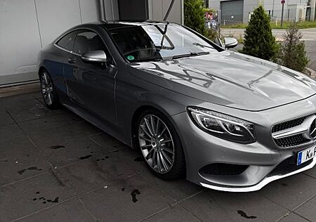 Mercedes-Benz S 500 4MATIC AMG Line Coupé AMG Line