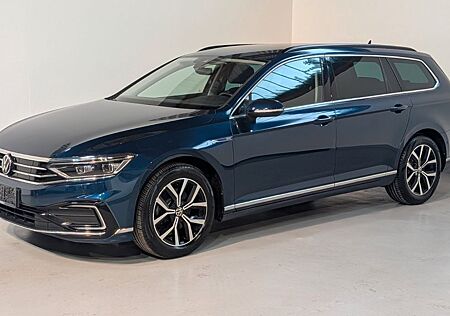 VW Passat Variant Volkswagen GTE MATRIX/ACC/AHK/KAMERA/SIDE