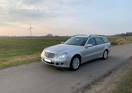 Mercedes-Benz E 320 CDI T ELEGANCE Elegance HU+Assyst NEU